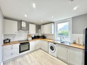 Photo 9- click for photo gallery